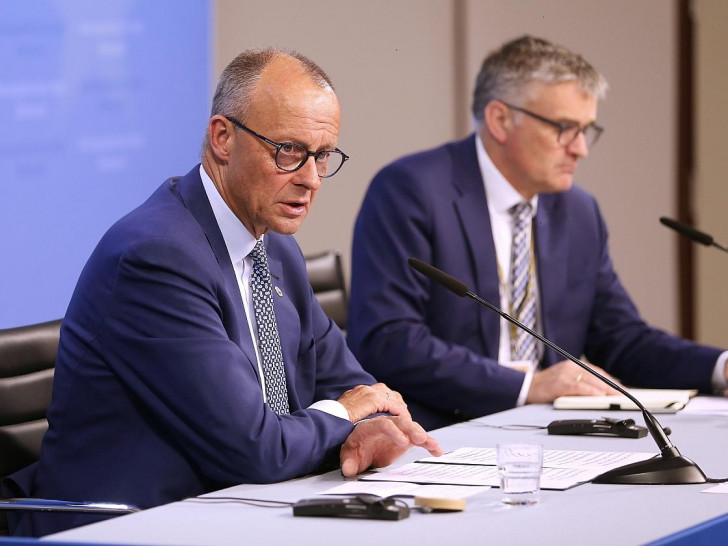 Friedrich Merz und Stefan Kornelius (Archiv)