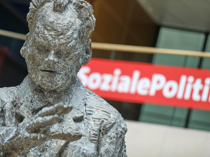 Statue von Willy Brandt (Archiv)