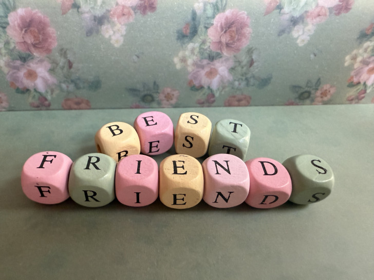 Heute ist Internationaler Tag der Freundschaft.