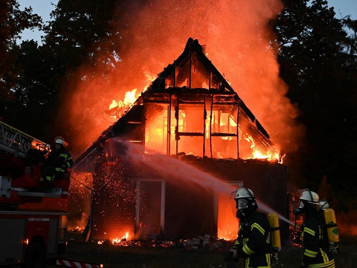 EFH-Brand in Eitze (Archiv)