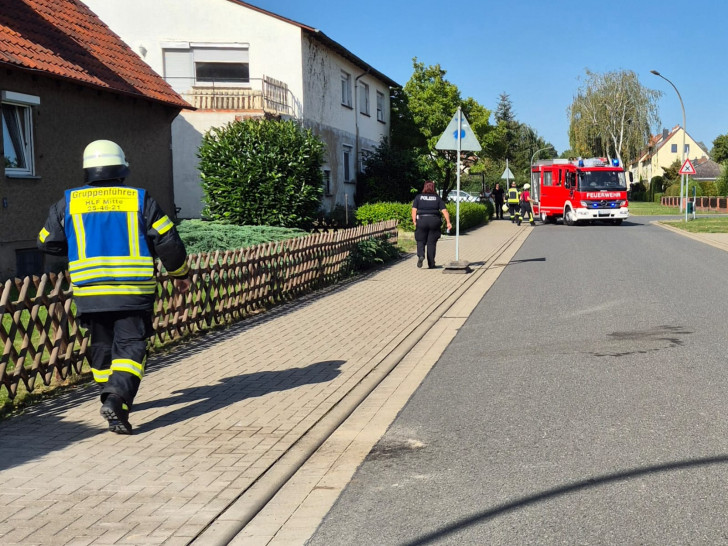  Ein beschädigtes Gasrohr hat am Mittwochmorgen für einen Einsatz von Feuerwehr, Polizei und Rettungsdienst in Jerxheim gesorgt.