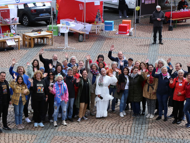 Ein breites Netzwerk von Einrichtungen und Vereinen unter der Koordination der Stabsstelle Integration und Gesellschaft des Landkreises und der Abteilung Integration der Stadt Wolfenbüttel lädt zur Interkulturellen Woche 2025 ein.