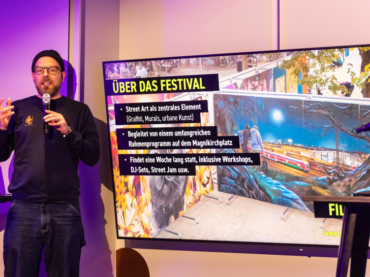 Bei der letzten Ideenwerkstatt Innenstadt stellten die Veranstalter des „Hola Utopia!“ das Rahmenprogramm des Street-Art-Festivals zur Belebung der Innenstadt vor.