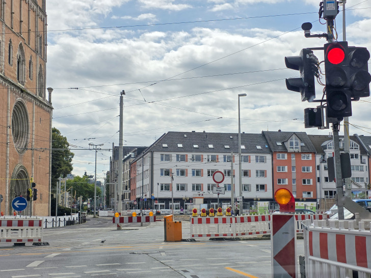 Der Hagenmarkt ist zu einem Hindernisparcours geworden.