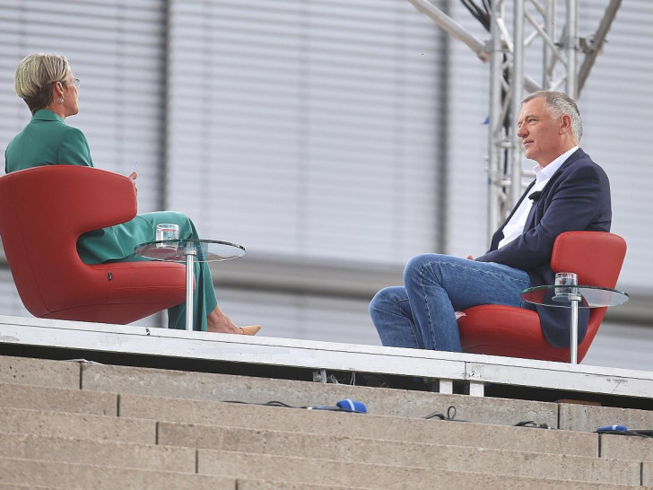 ARD-Sommerinterview mit Jan van Aken am 17.08.2025