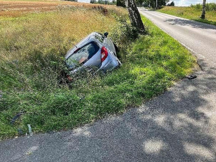 Die beteiligten Pkw mussten abgeschleppt werden (Archiv)