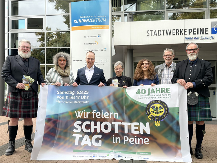 Freuen sich auf eine tolle Veranstaltung Kai Grone, Susanne Pichlak, Ralf Schürmann, Margret Horneffer, Banafsheh Nourkhiz, Wilhelm Laaf und Thorsten Brandes.