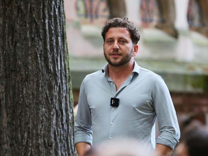 Felix Banaszak am 05.08.2025