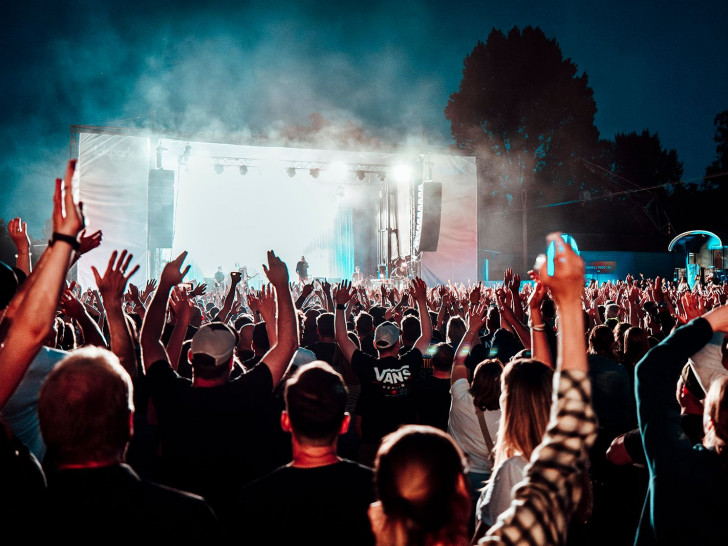 Drei Bands stehen bereits fest.