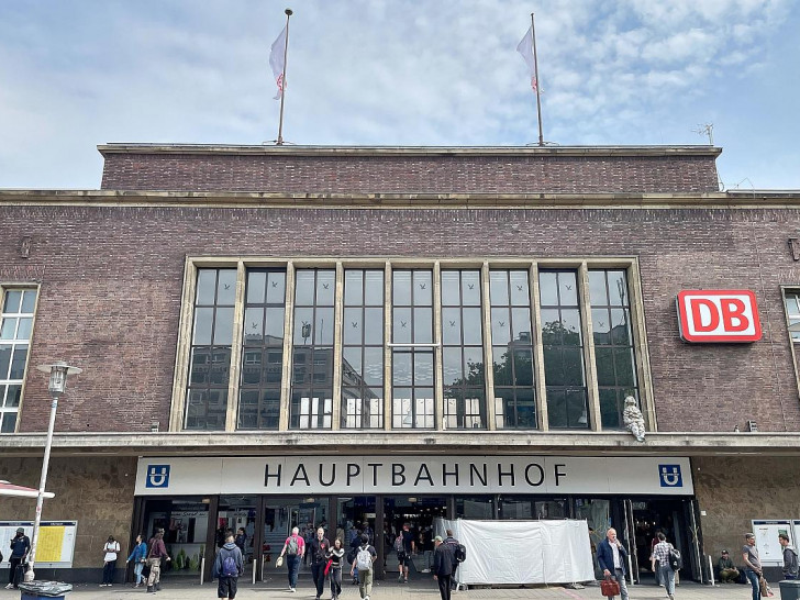 Düsseldorfer Hauptbahnhof (Archiv)