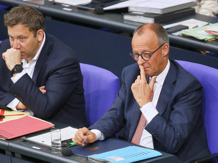 Lars Klingbeil und Friedrich Merz (Archiv)