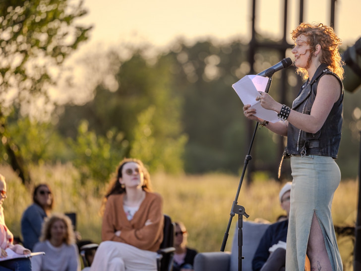 Siegerin Antonia Josefa beim Poetry Slam.