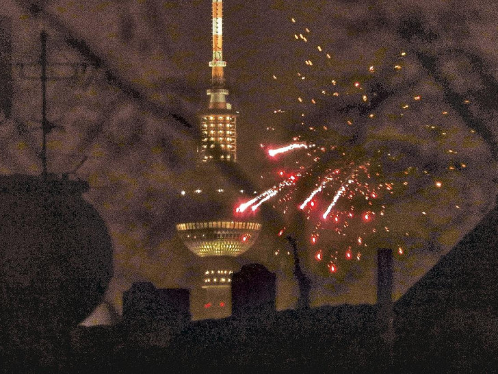 Silvesterfeuerwerk am Berliner Fernsehturm