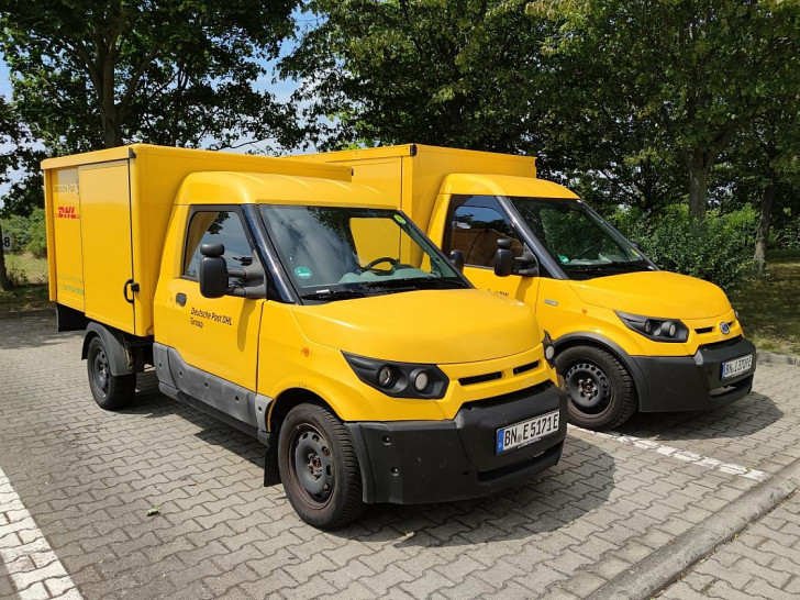 Deutsche-Post-Transporter (Archiv)