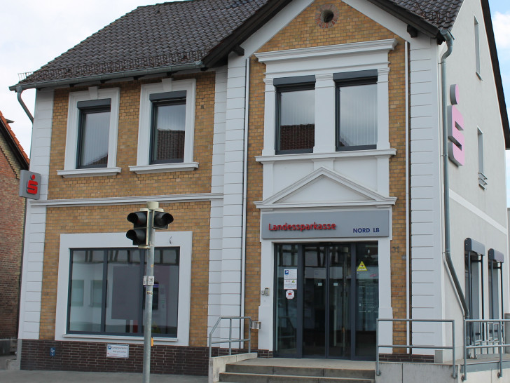 Die Sparkassenfiliale in Lehre an der Berliner Straße.