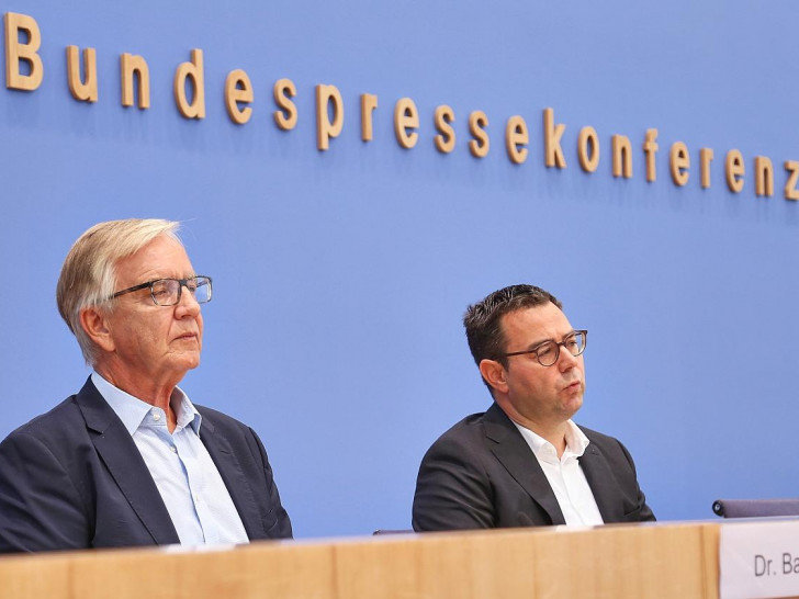 Dietmar Bartsch und Sebastian Schäfer am 05.09.2025