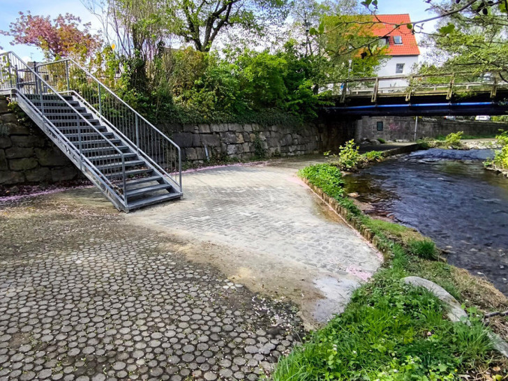 Tests an der Okertalsperre führen zu gesperrtem Okeruferweg.