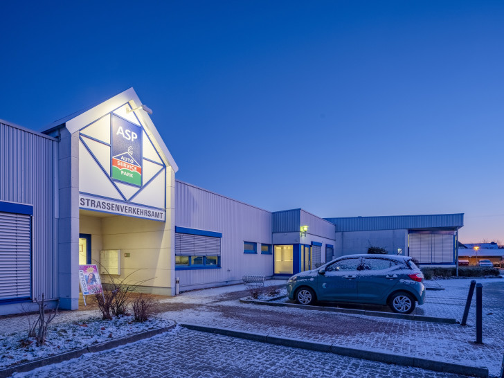 Die Führerscheinstelle im Straßenverkehrsamt verzeichnet aufgrund der aktuellen Umtauschfrist für den neuen Scheckkartenführerschein ein erhöhtes Kundenaufkommen.  