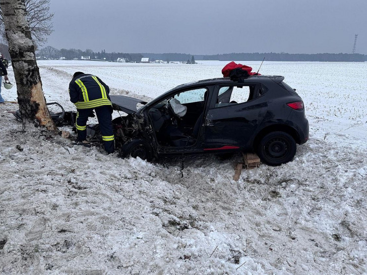 Unfallfahrzeug (Archiv)