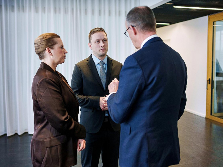 Frederiksen, Nielsen und Merz am 27.01.2026