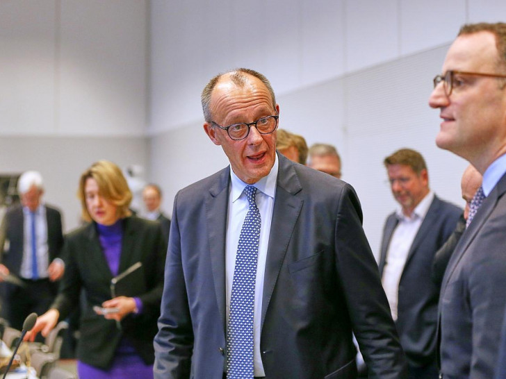 Friedrich Merz und Jens Spahn (Archiv)