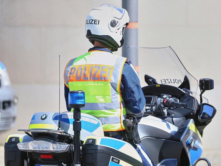 Motorrad-Polizist (Archiv)