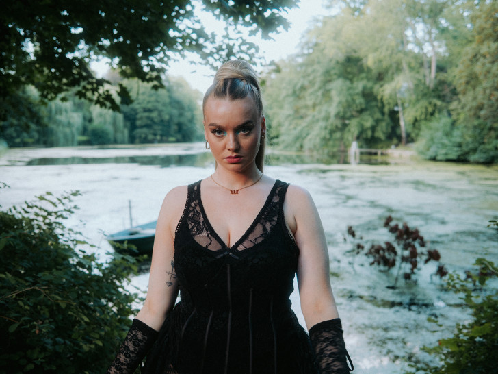 Lori ist Bosslady, Wild Heart und Popstar in einer Person.