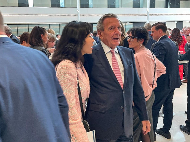 So-yeon Schröder-Kim und Gerhard Schröder (Archiv)