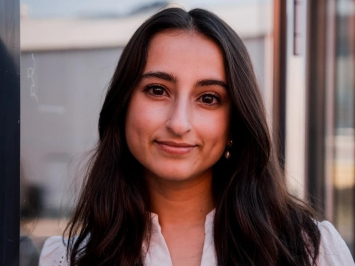Nadin Zaya.