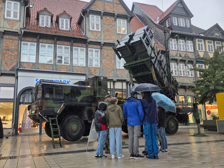 Seit heute ist das Flugabwehr-Raketensystem Patriot in der Wolfenbütteler Innenstadt zu sehen.