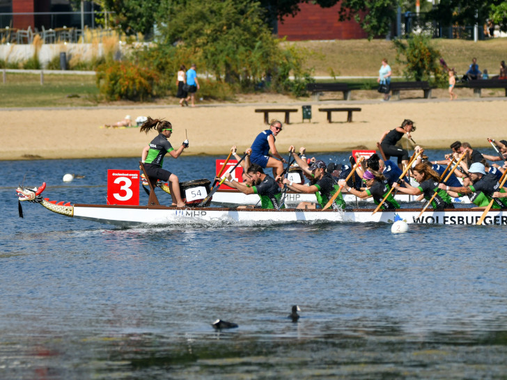 Als Standort für Wettkmämpfe – wie hier beim Drachenboot-Cup – soll der Allersee weiter an Bedeutung hinugewinnen.