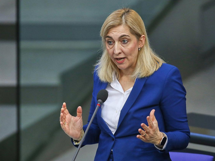 Nina Warken am 25.02.2026