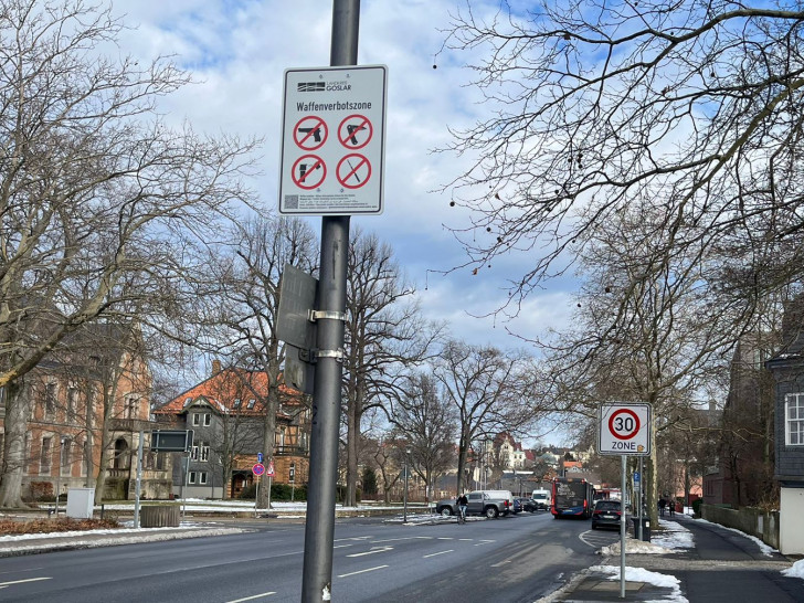 Neben Wolfsburg und Braunschweig gibt es auch in Goslar eine Waffenverbotszone. 
