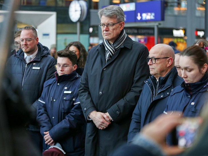 Schweigeminute nach Tod von Zugbegleiter am 04.02.2026