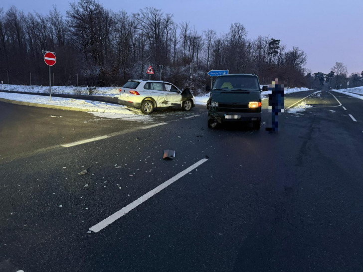 Im Bereich der A2-Zufahrt hat es gekracht.