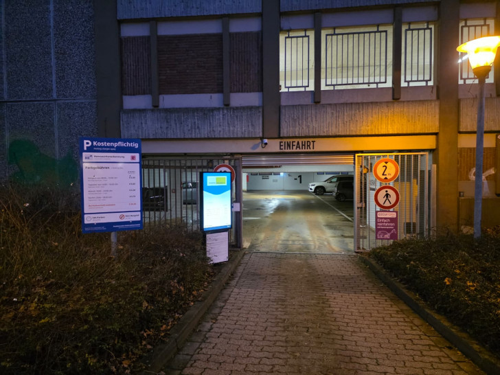 Das Parkhaus Rosenwall wurde auf ein digitales Parksystem umgestellt. 