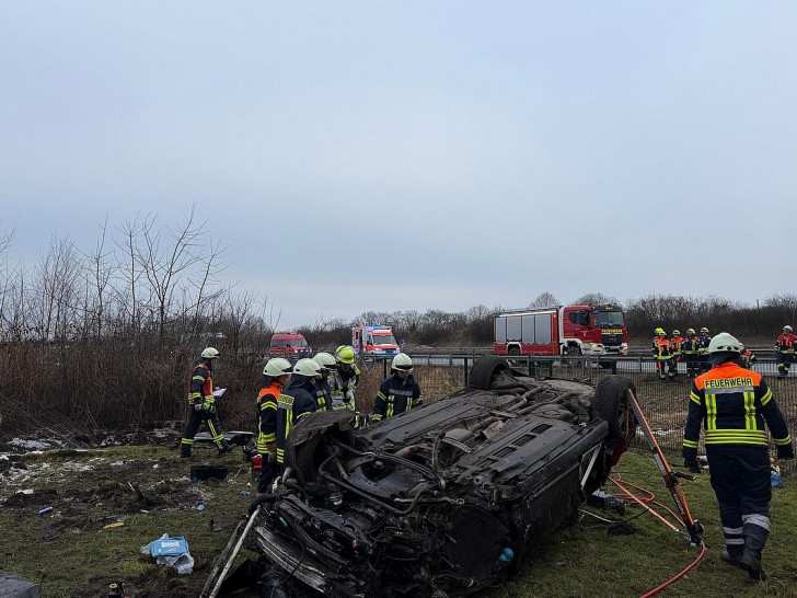 Das verunfallte Fahrzeug (Archiv)