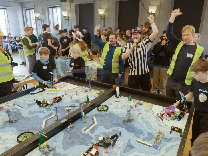 Die “FIRST LEGO League kommt nach Braunschweig. 
