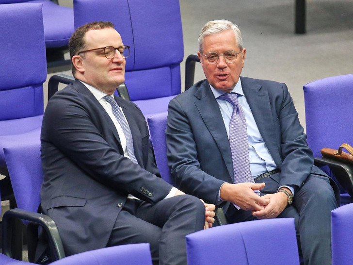Jens Spahn und Norbert Röttgen (Archiv)