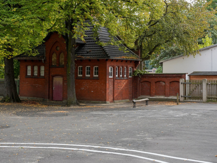 Der Schulhof der Grundschule Karlstraße wird komplett saniert.