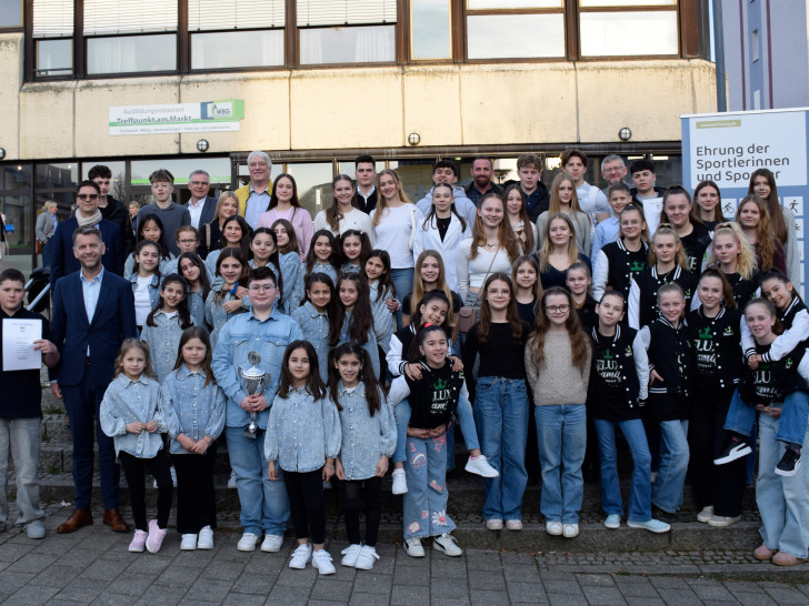 Die geehrten Sportlerinnen und Sportler. 