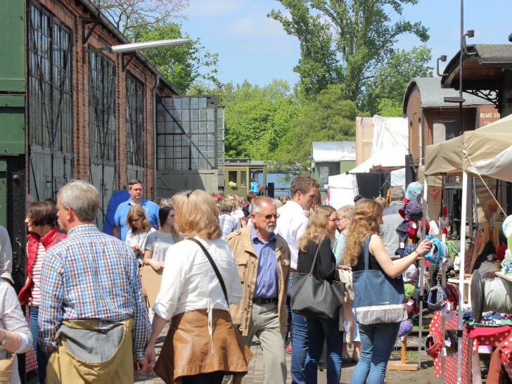 Der Andrang beim letzten Markt im Jahr 2022 war groß.