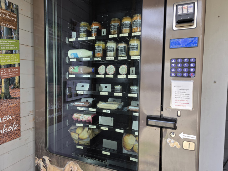 Wie hier in Denkte kann an Regiomaten rund um die Uhr eingekauft werden.