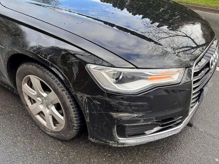 Beschädigter Audi (Archiv)