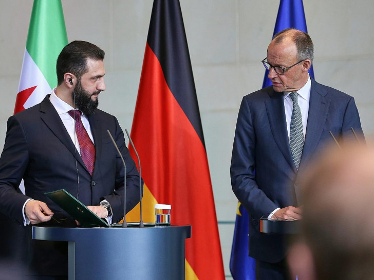 Ahmed al-Scharaa und Friedrich Merz am 30.03.2026