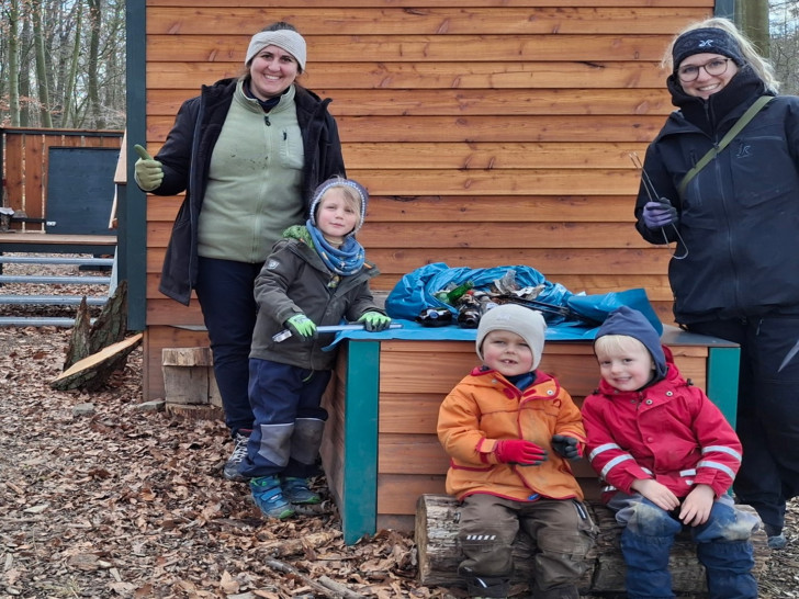 Fleißige Helfer der Kita Am Hopfengarten.