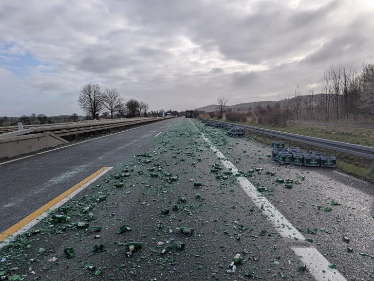Unfallstelle auf der BAB 39 zwischen der AS Baddeckenstedt und der AS Westerlinde Richtung Wolfsburg (Archiv)