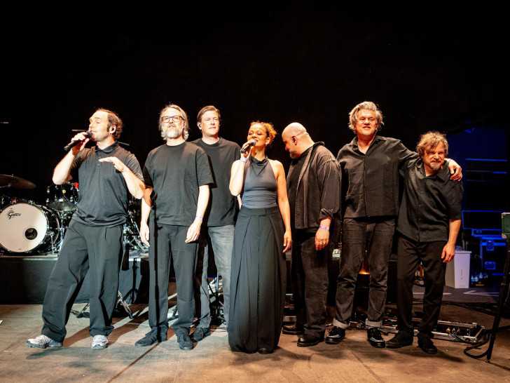 Bosse stellte sein neues  Album „Stabile Poesie“ im Schön & Frölich vor.