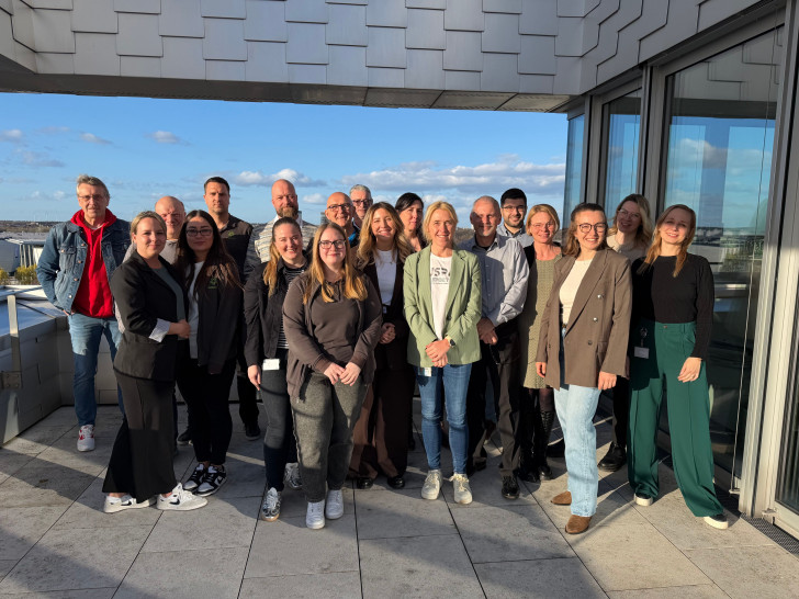 Ein Großteil der Mitglieder der Liste 1 „Wir.Bewegen.Gemeinsam.“, die bei der Betriebsratswahl 2026 die Mehrheit der Sitze im Betriebsrat der Stadtwerke Wolfsburg errungen hat.