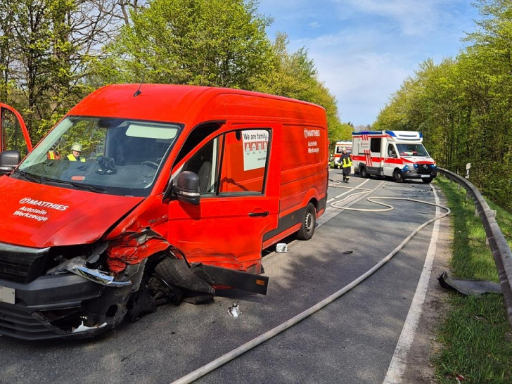 Beschädigter MAN-Transporter (Archiv)
